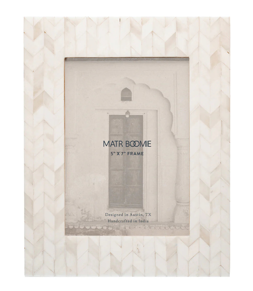 Artemis 5x7 Picture Frame