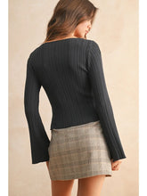 Load image into Gallery viewer, Ribbed Long Sleeve Knitted Top
