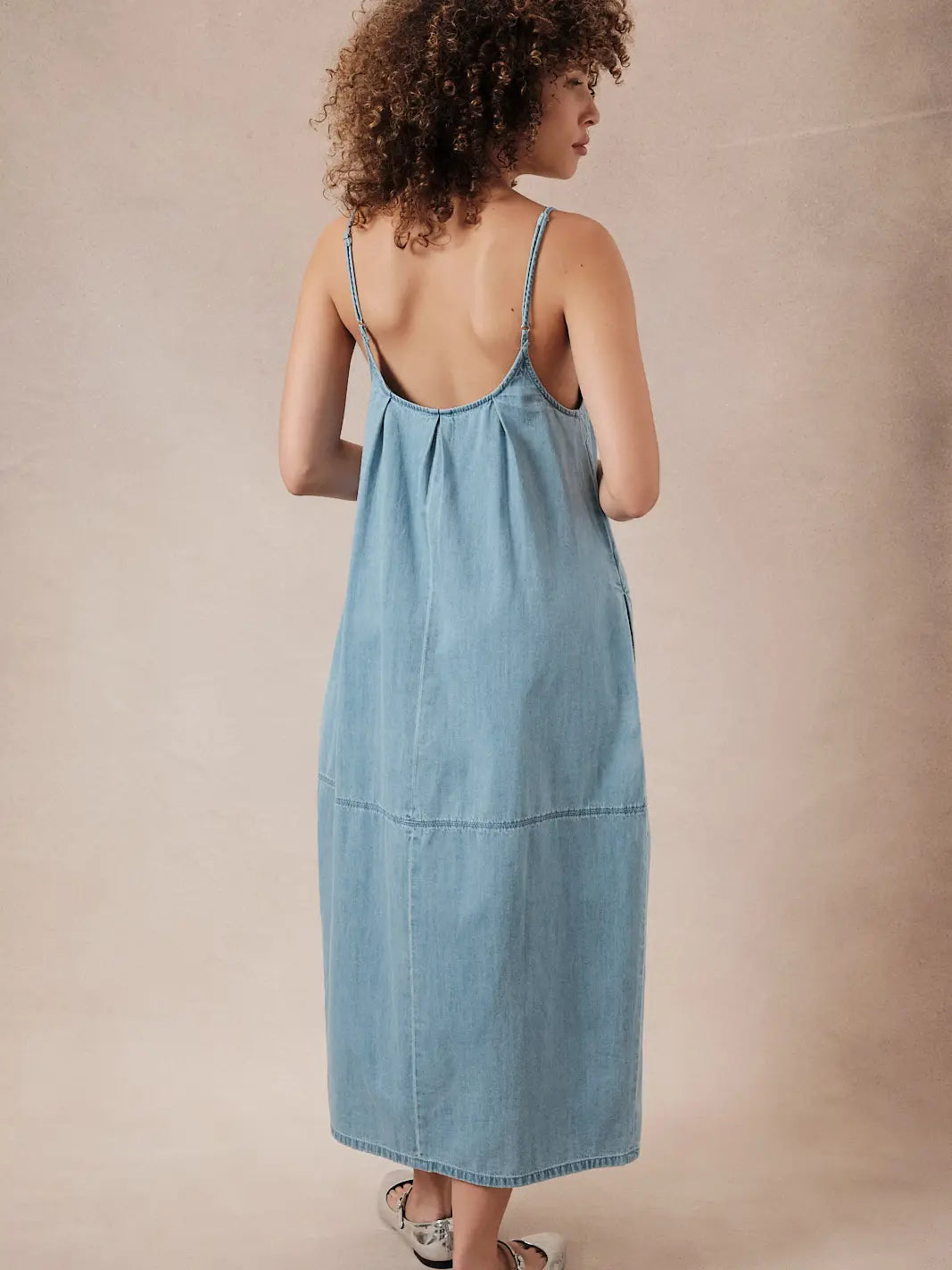 Barrel Midi Dress