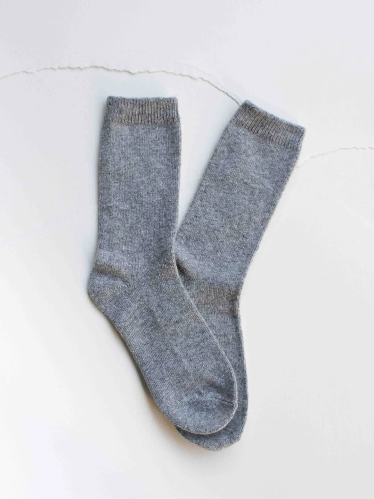 wool cashmere socks in gray