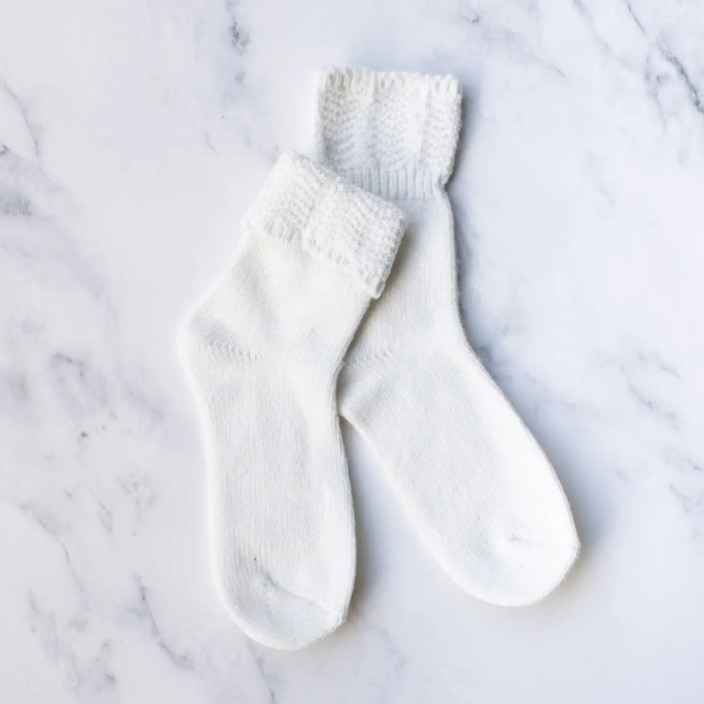 wool cashmere socks in ivory