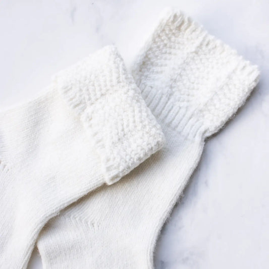 wool cashmere socks in ivory